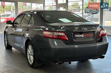 Седан Toyota Camry 2007 в 