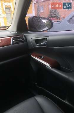 Седан Toyota Camry 2014 в 