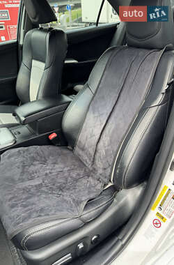 Седан Toyota Camry 2012 в 