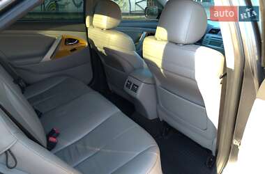 Седан Toyota Camry 2006 в 