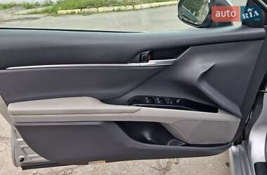 Седан Toyota Camry 2018 в 