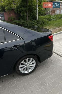 Седан Toyota Camry 2012 в 