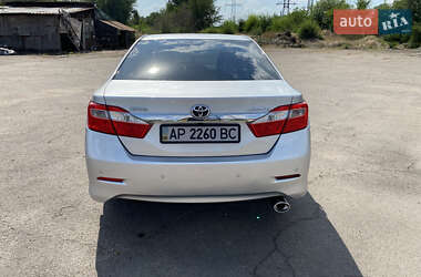 Седан Toyota Camry 2011 в Запорожье