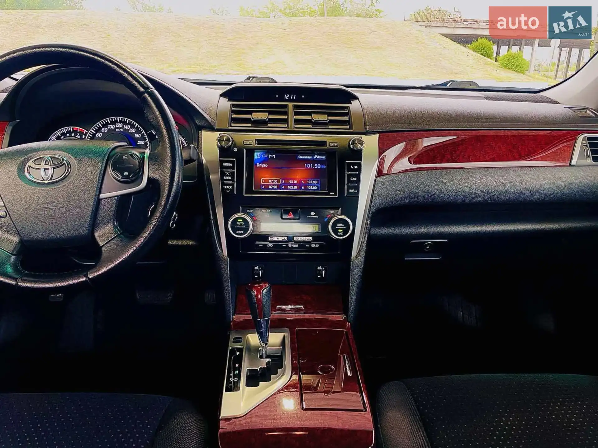 2013 Toyota Camry - мініатюра 29