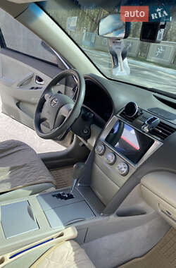 Седан Toyota Camry 2010 в 