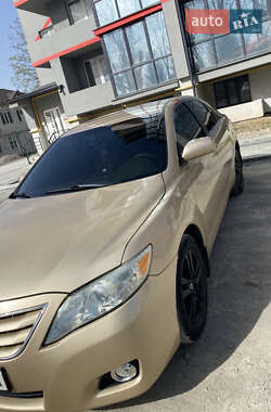 Седан Toyota Camry 2010 в 