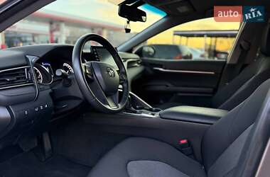 Седан Toyota Camry 2022 в 