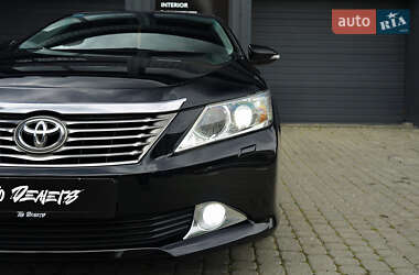 Седан Toyota Camry 2012 в 