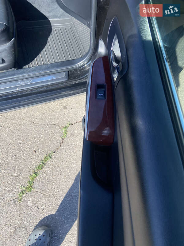 Седан Toyota Camry 2011 в Кривому Розі