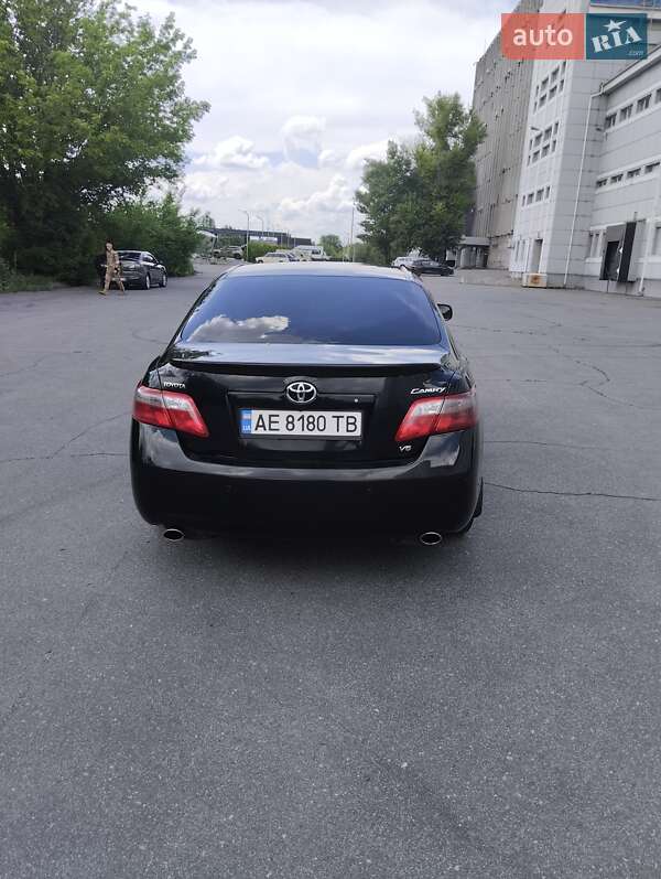 Седан Toyota Camry 2008 в Днепре