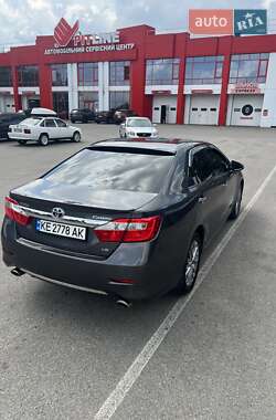 Седан Toyota Camry 2012 в 