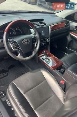 Седан Toyota Camry 2012 в 