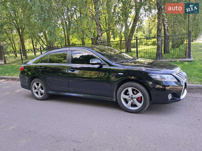 Седан Toyota Camry 2008 в Бобровиці