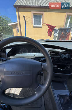 Седан Toyota Camry 1994 в 