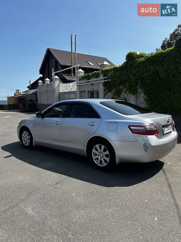 Седан Toyota Camry 2008 в Херсоне