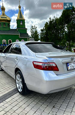 Седан Toyota Camry 2006 в 