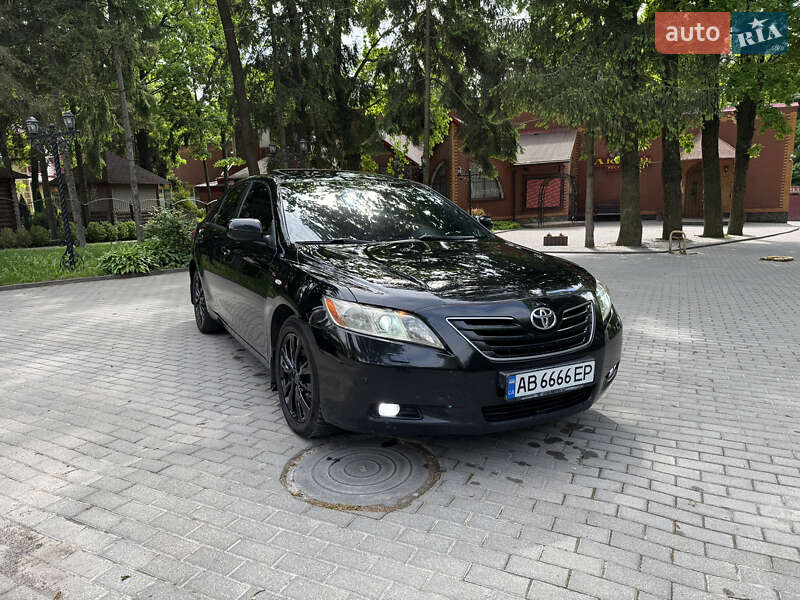 Седан Toyota Camry 2007 в 