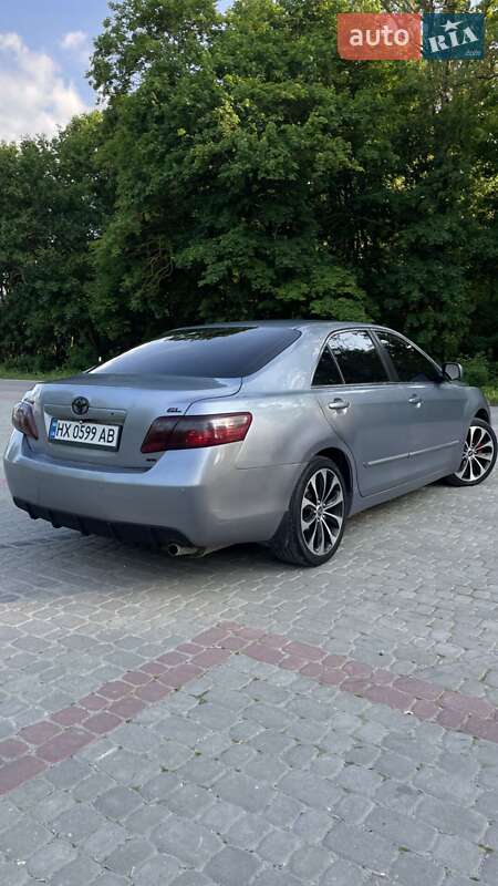 Седан Toyota Camry 2008 в Подволочиске