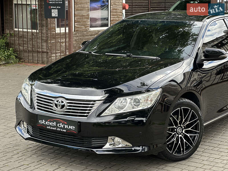 Седан Toyota Camry 2012 в Одессе