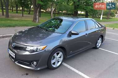 Седан Toyota Camry 2014 в Николаеве