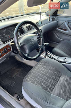 Седан Toyota Camry 1996 в 