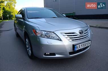 Седан Toyota Camry 2006 в 