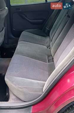 Седан Toyota Camry 1992 в 