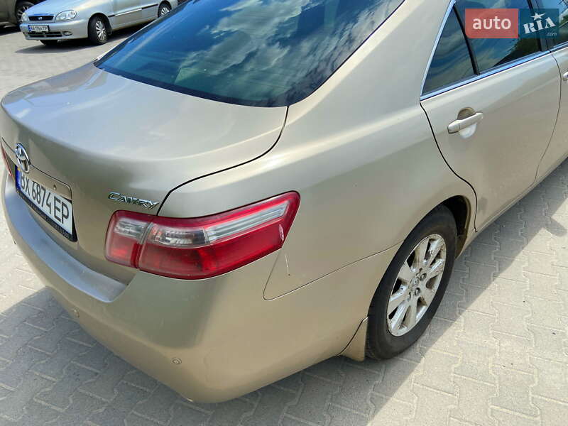 Седан Toyota Camry 2008 в Хмельницькому