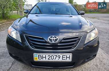 Седан Toyota Camry 2006 в Теплодарі