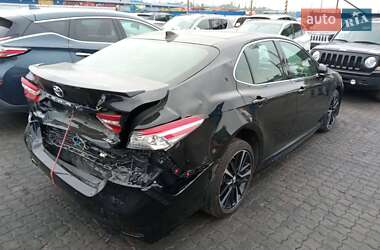 Седан Toyota Camry 2018 в 