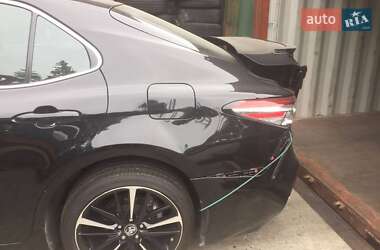 Седан Toyota Camry 2018 в 