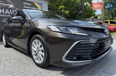 Седан Toyota Camry 2021 в 