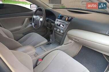 Седан Toyota Camry 2011 в 