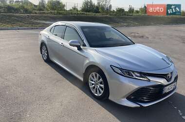 Седан Toyota Camry 2020 в 