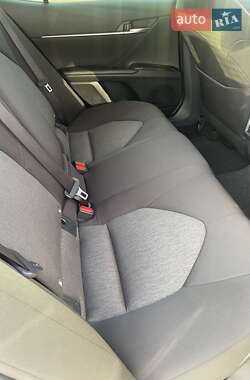 Седан Toyota Camry 2020 в 