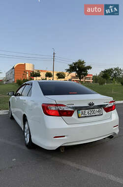 Седан Toyota Camry 2012 в 