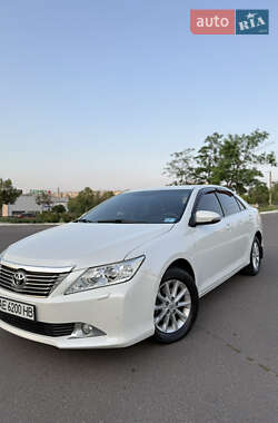 Седан Toyota Camry 2012 в 