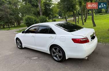 Седан Toyota Camry 2009 в 