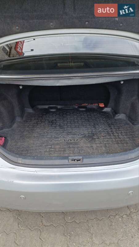 Седан Toyota Camry 2008 в Днепре