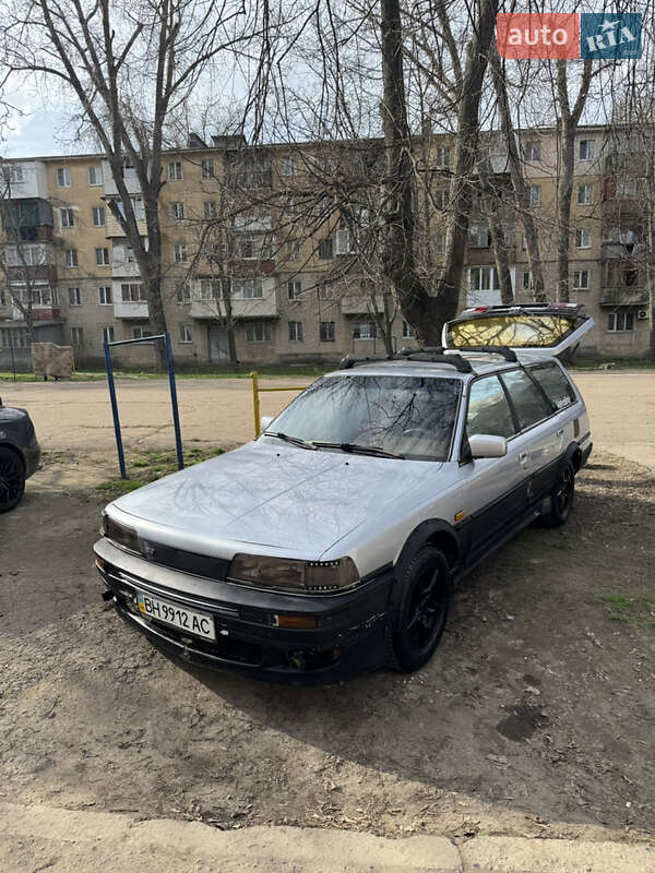 Универсал Toyota Camry 1989 в Одессе
