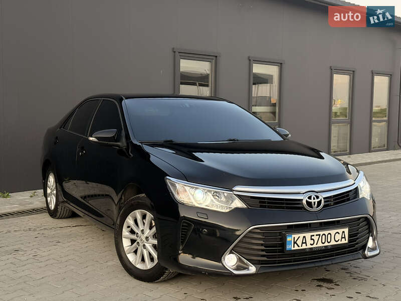 Toyota Camry 2014