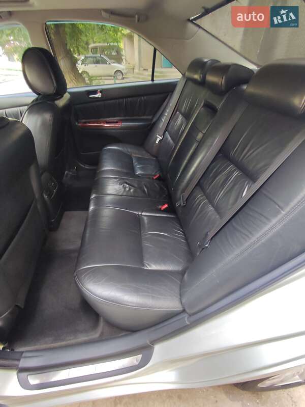 Седан Toyota Camry 2003 в Рені