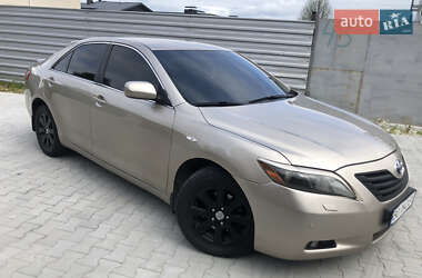 Седан Toyota Camry 2006 в 