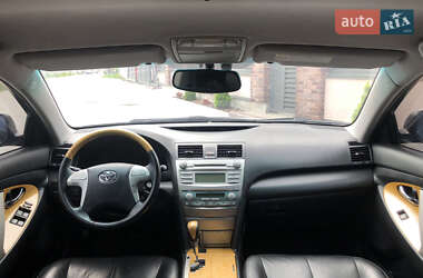 Седан Toyota Camry 2006 в 