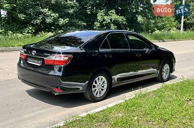 Седан Toyota Camry 2015 в 