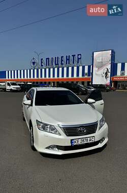 Седан Toyota Camry 2012 в Луцьку