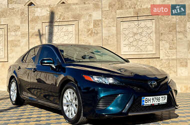 Toyota Camry 2017