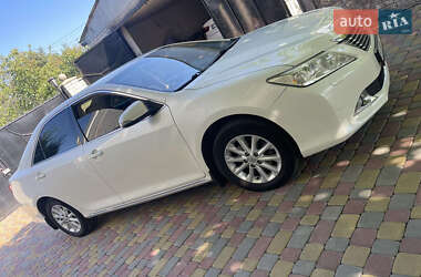 Седан Toyota Camry 2014 в 
