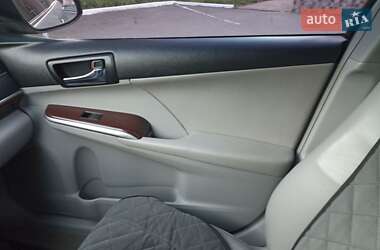 Седан Toyota Camry 2012 в 