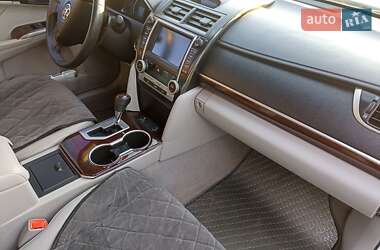 Седан Toyota Camry 2012 в 